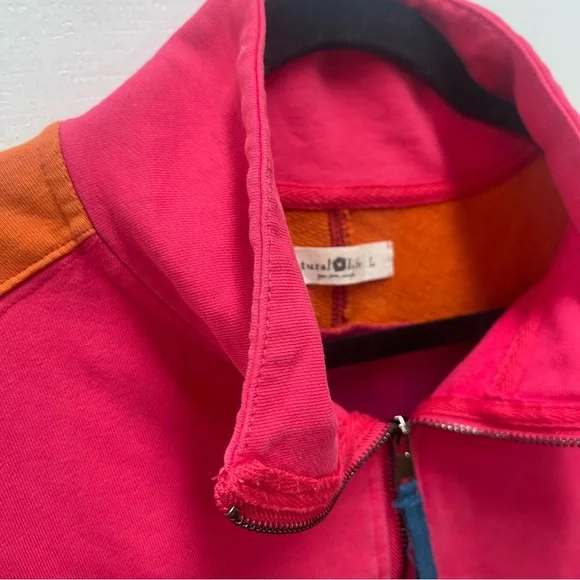 Natural Life Large Jess Colorblock Sweatshirt in Hot Pink Half-Zip Top - Picture 7 of 10